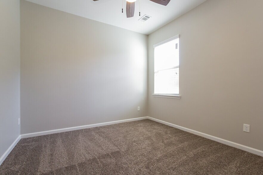 Building Photo - 124 Quail Bend Loop