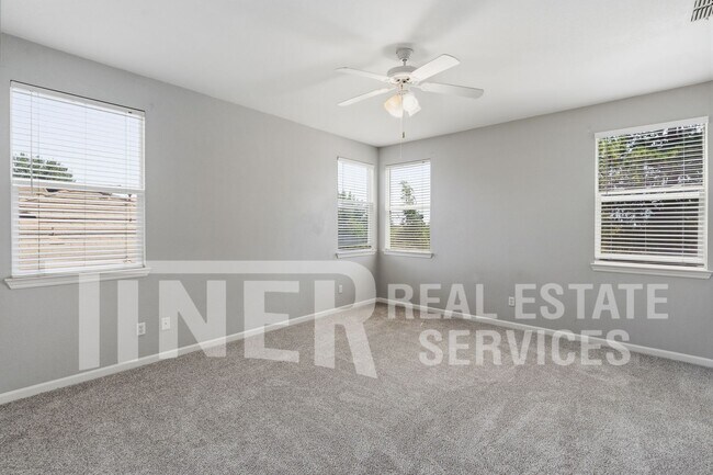 Building Photo - 8287 Lauffer Way