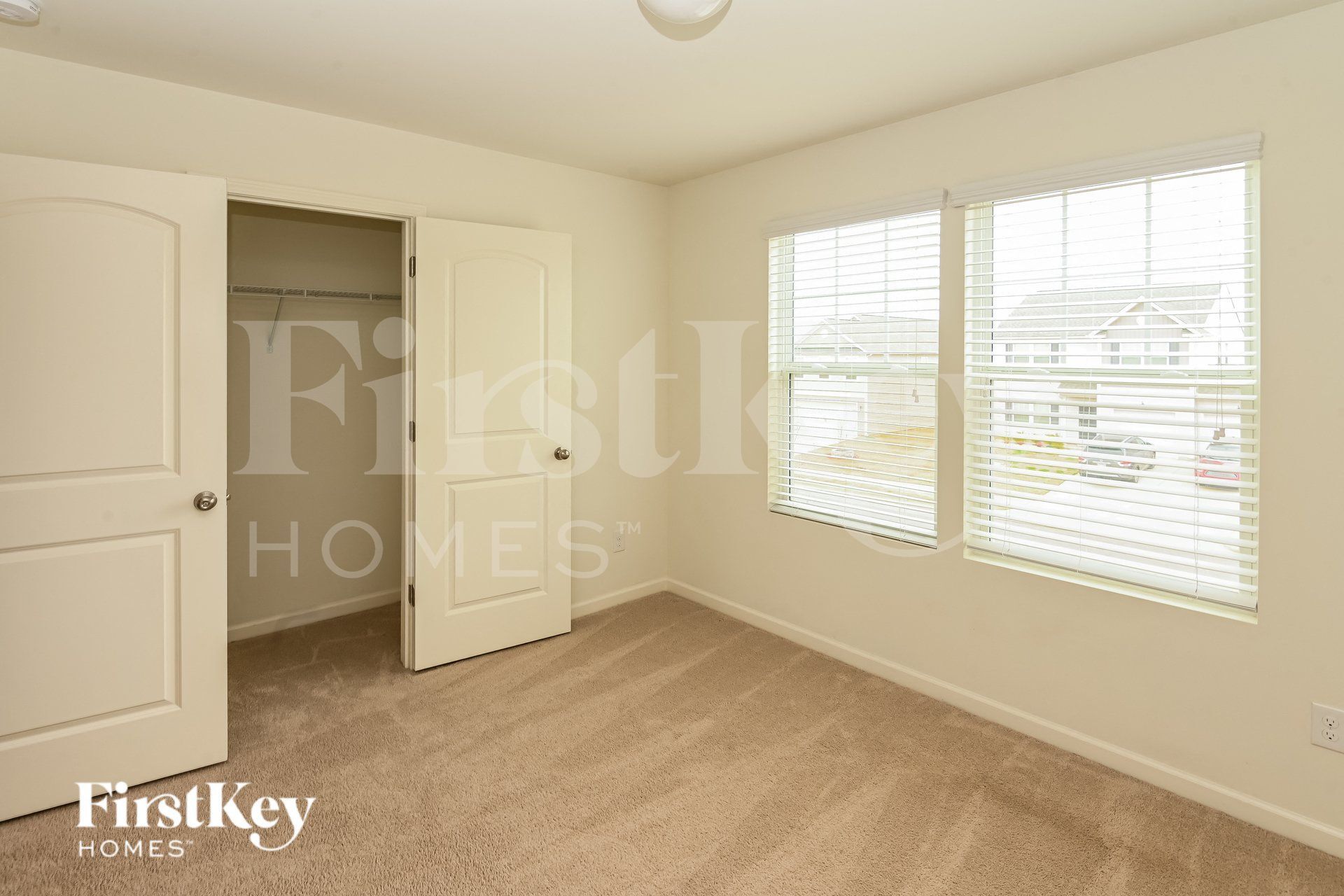 Building Photo - 153 Hidden Lakes Rd