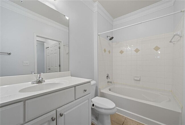 Building Photo - 1850 Cotillion Dr