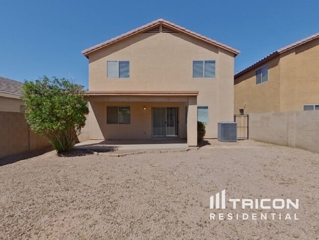 Building Photo - 40155 W Thornberry Ln