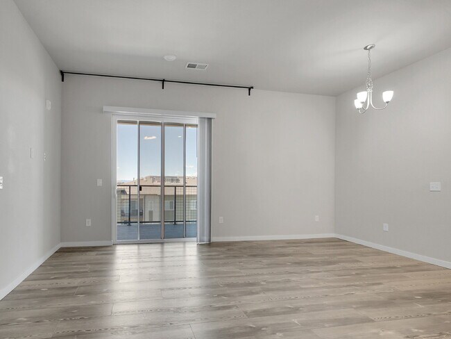 Building Photo - $2,195 - 2 Bed, 2 Bath Condo in Parker wit...