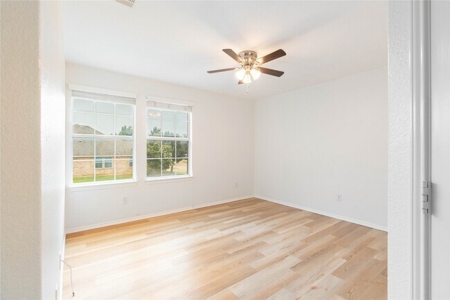 Building Photo - 5105 Spyglass Ln