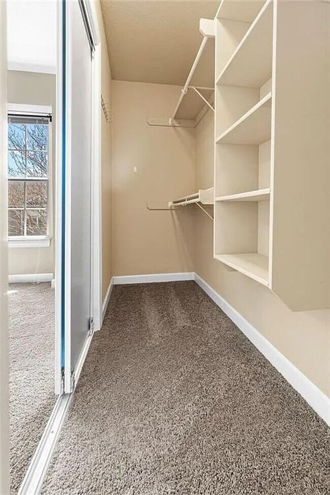 Building Photo - COMING SOON: Spacious 2-Bedroom Townhome w...