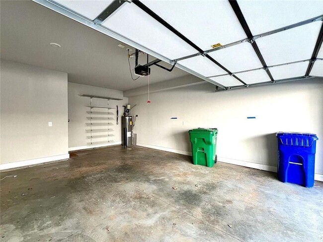 Building Photo - 3177 Kincaid Dr