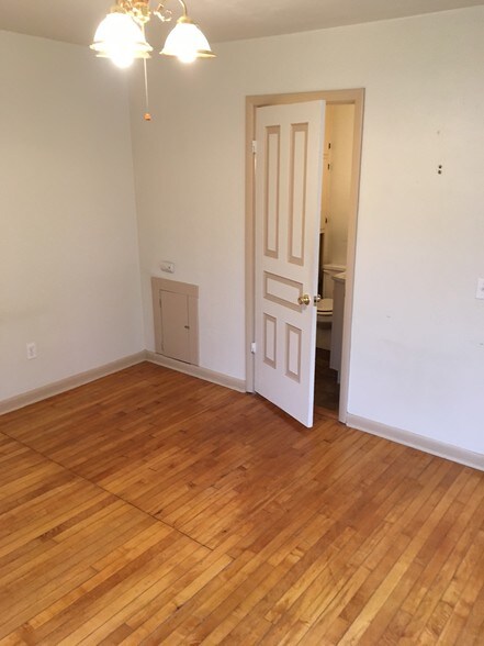 Building Photo - 97 W Michigan Ave