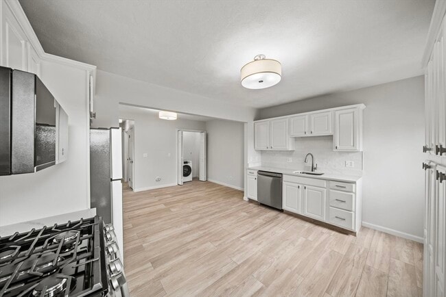 Building Photo - 1 Salem St