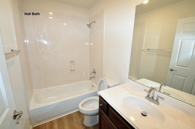 Building Photo - 3404 Bahia Rd