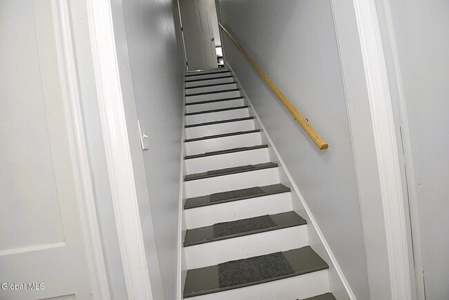 Building Photo - 83 Osborne Rd