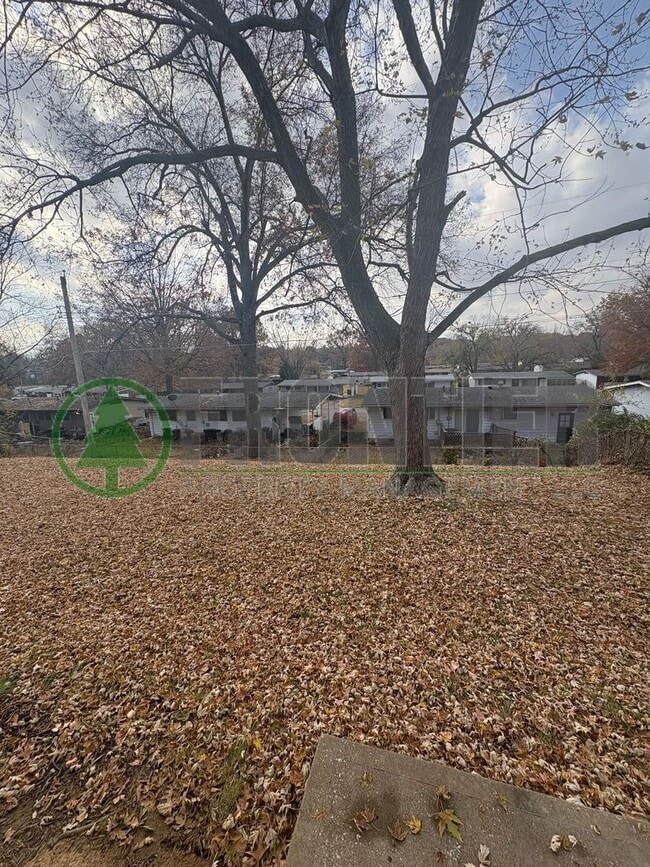 Building Photo - 3 Bedroom  House Located in Dellwood.