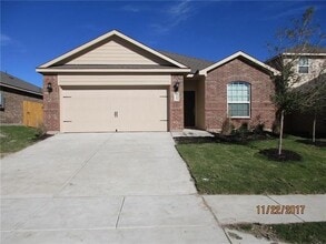 Building Photo - 1228 Arizona Dr