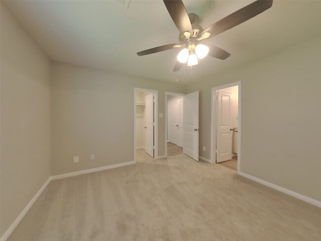 Building Photo - 15791 Del Norte Dr
