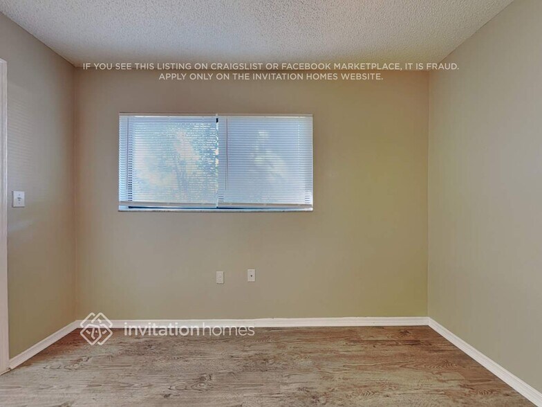 Building Photo - 494 Still Meadows Cir W