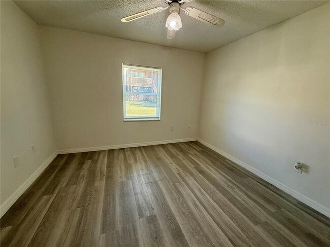 Building Photo - 9013 Westchester Cir