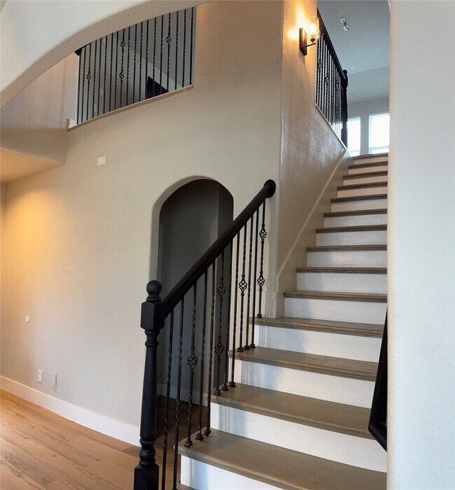 Building Photo - 9935 Clear Diamond Dr