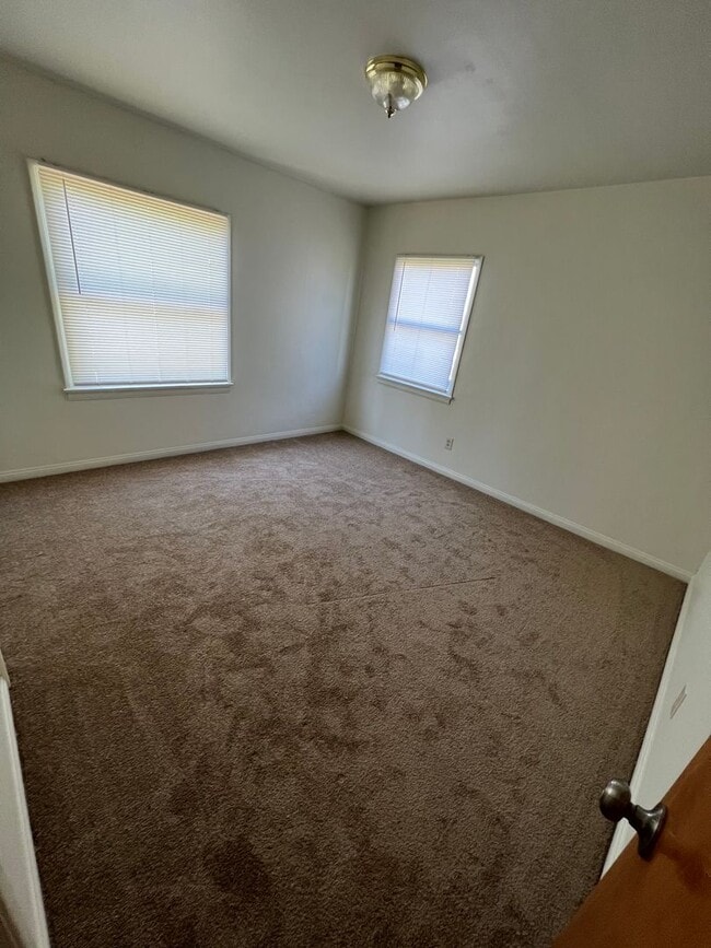 Building Photo - Coming Soon: Spacious 2-Bedroom Home with Bonus Office & Modern Upgrades