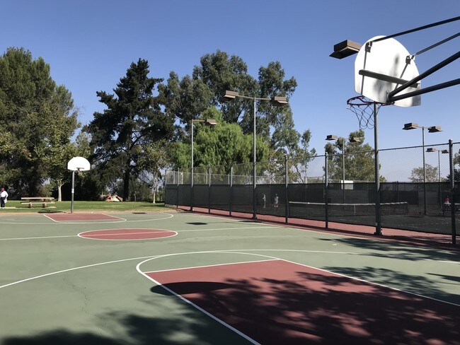 Building Photo - 20848 Quail Run Dr