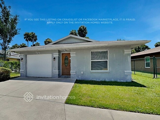 Primary Photo - 2824 31st Ave E