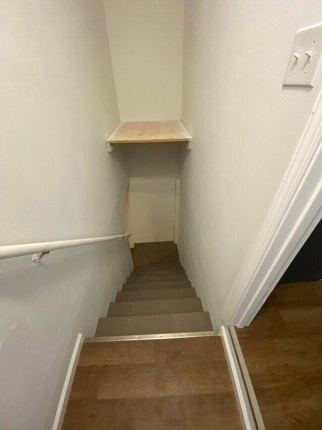 Stairs to Garage - 2806 Highland Dr