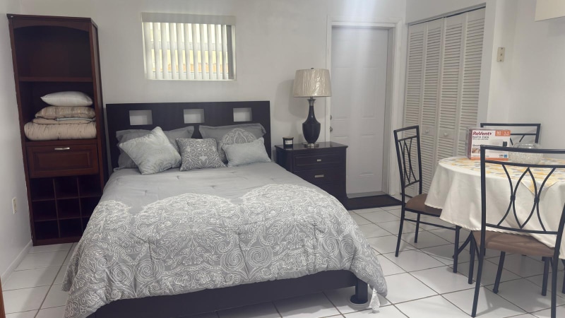 Building Photo - 12945 SW 116th St