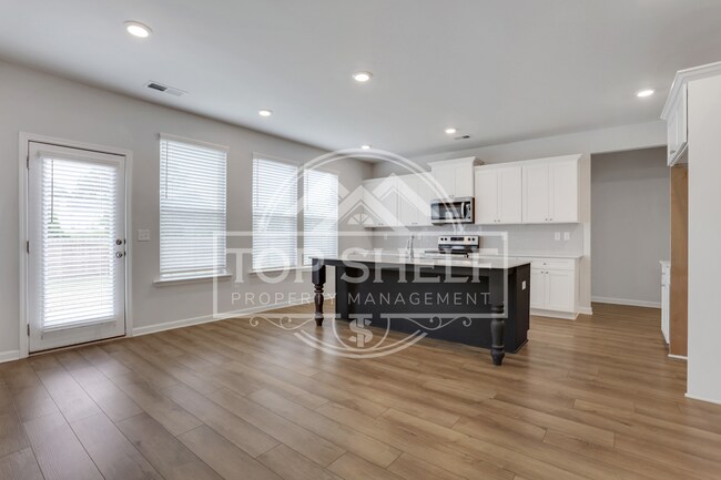 Building Photo - 2256 Cadenza Cir