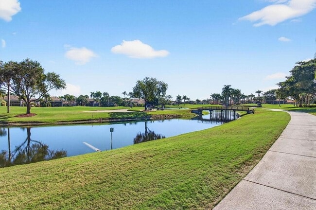 Building Photo - 2512 Coco Plum Blvd