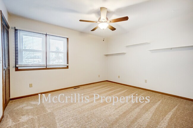 Building Photo - 9034 Dunmore Ln