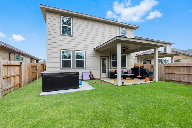 Building Photo - 7091 Silverleaf Oak St