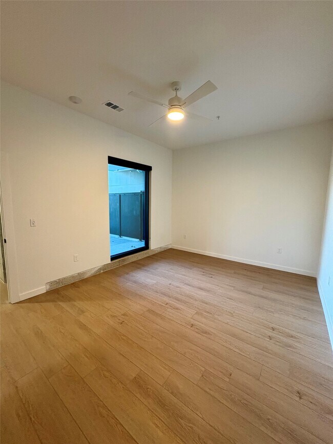 Building Photo - 2623 Keene St