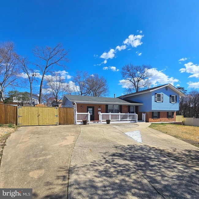 Building Photo - 6005 Waynesboro Cir