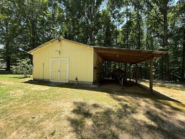 Building Photo - Welcome Home!