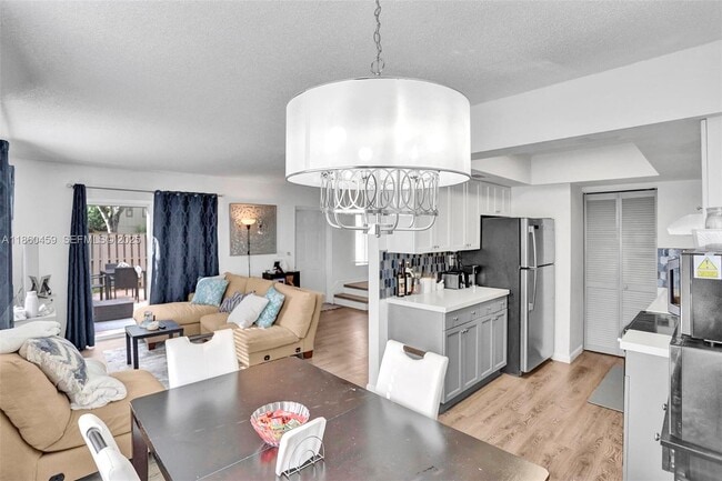 Building Photo - 5613 NW 21st St