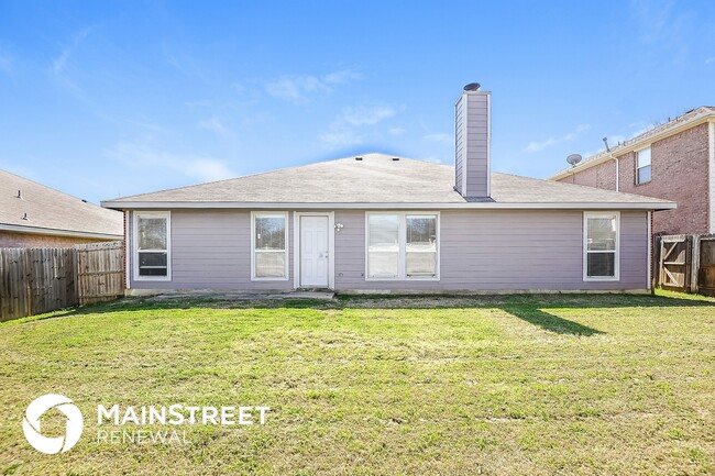 Building Photo - 2309 Eden Green Dr