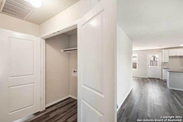 Building Photo - 2831 Rosefinch