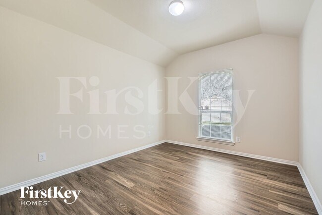 Building Photo - 6728 Ohana Pl