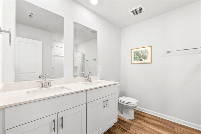 Building Photo - 5021 Silver Canoe Wy
