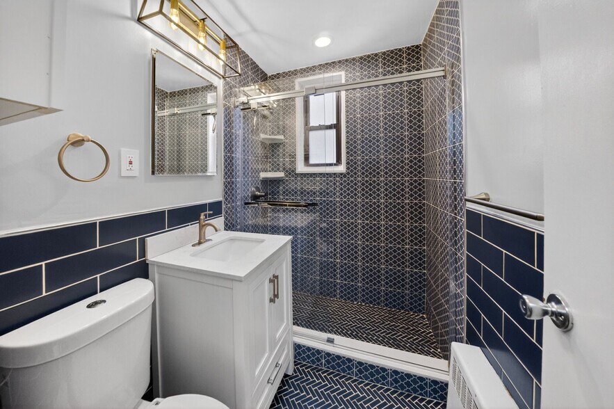 Building Photo - 5112 MacArthur Blvd NW