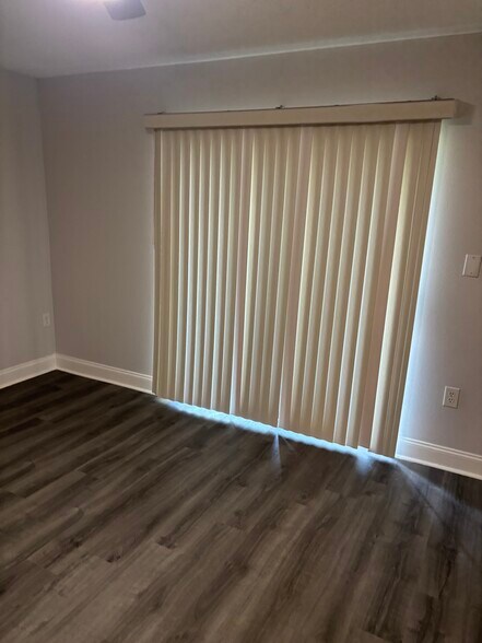 Building Photo - 604 Hammock Pine Blvd