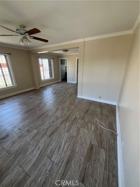 Building Photo - 5216 S Budlong Ave