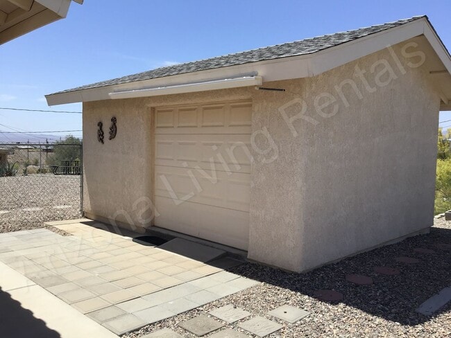 Building Photo - CUL-DE-SAC HOME