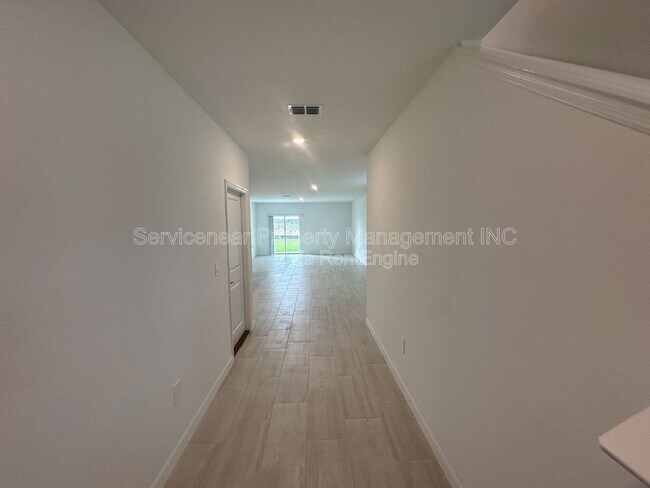 Building Photo - 8519 Sea Ray Run