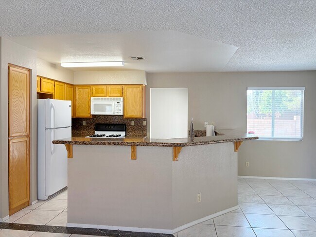 Building Photo - 2713 Brienza Way
