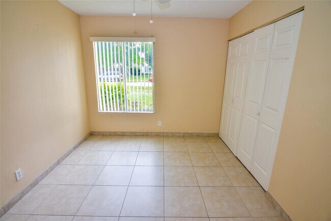 Building Photo - 18813 Cloud Lake Cir