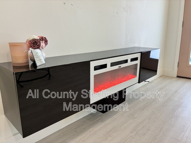 Building Photo - 10230 NE 72nd St