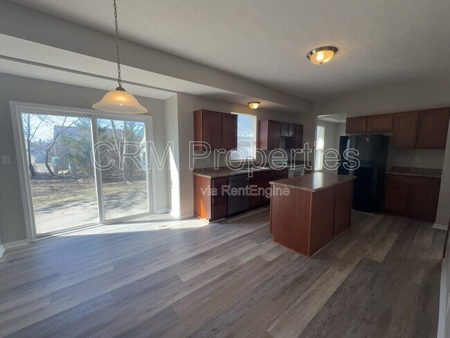 Building Photo - 13034 W Elster Way