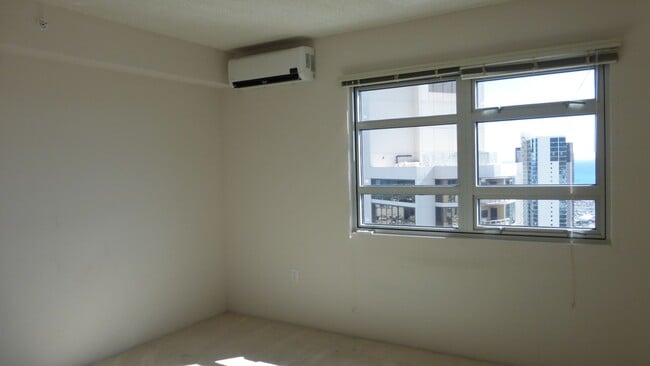 Building Photo - Kaka’ako/Downtown - 2 Bedroom, 2 Bathroom, 2 Parking
