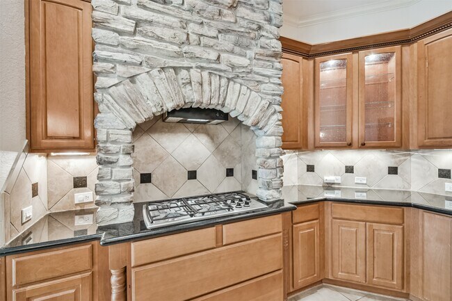 Building Photo - 2 Sagestone