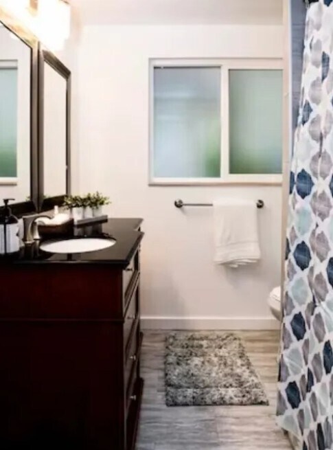 Building Photo - 1945 S 2600 E