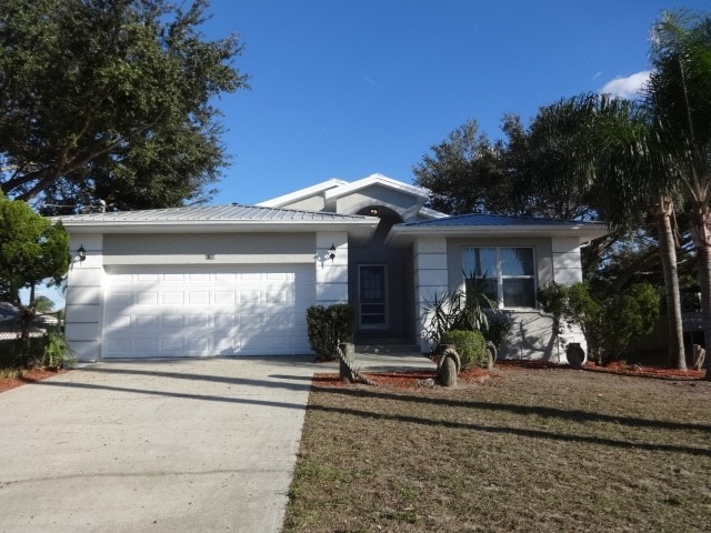 Building Photo - 6109 Cacao Dr