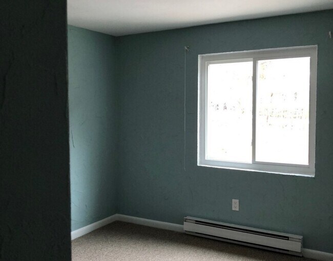 Building Photo - 226 Swanson Rd